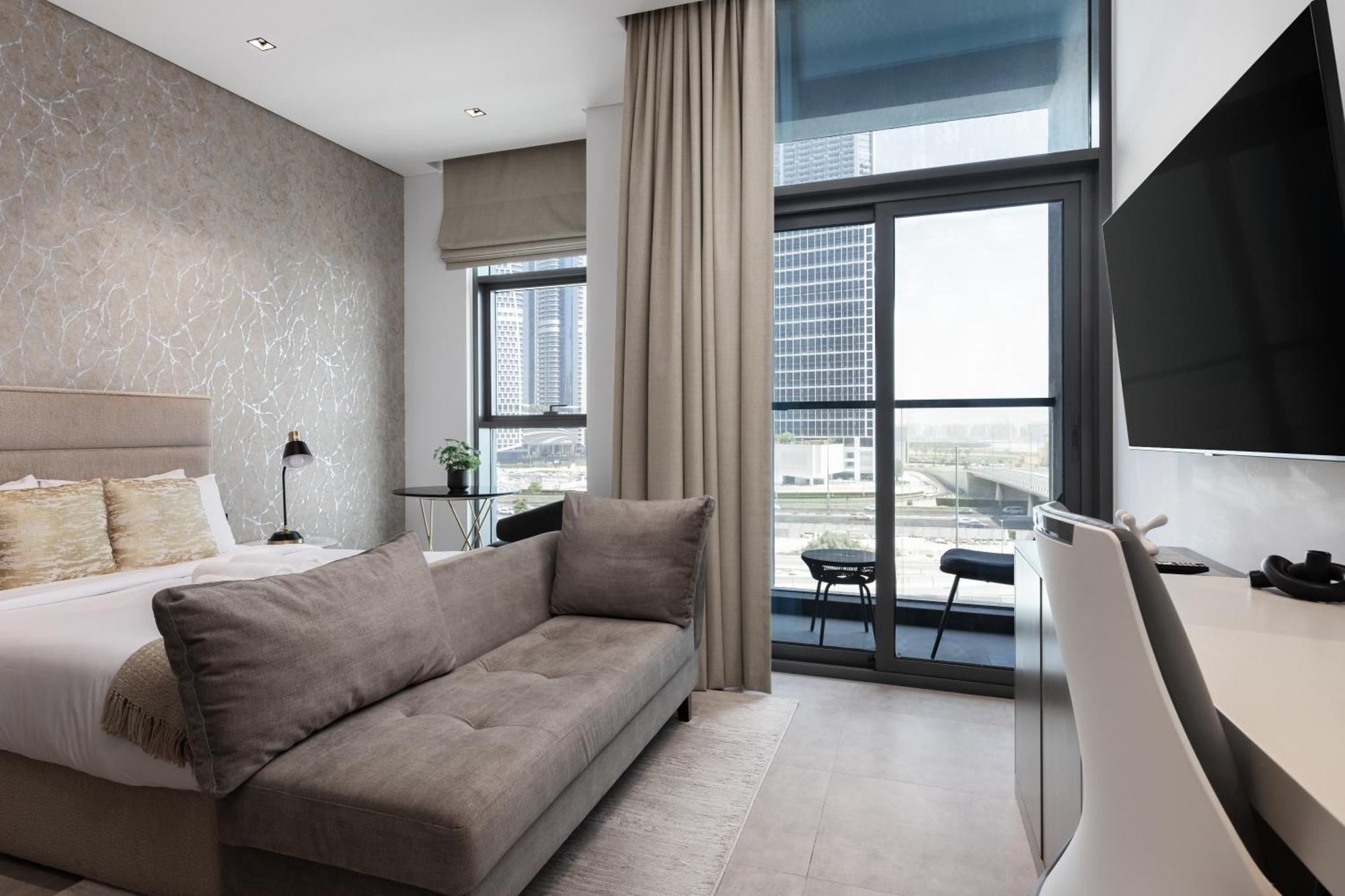Waves - Elegant Retreat In Business Bay * Dubai